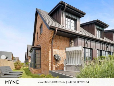 Ferienimmobilie im Miteigentum: Neubau-Strandhaus im Friesenstil mit Garten, Terrasse und Sauna