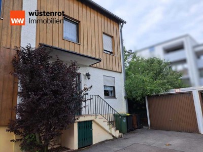 Sehr gepflegtes Reiheneckhaus in ruhiger Lage mit Garage