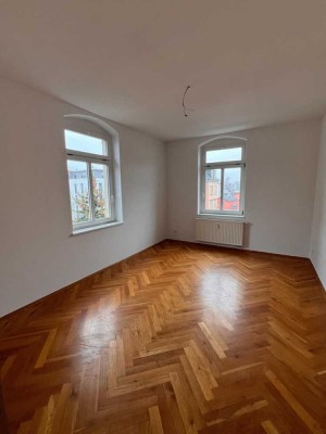 * Charmante 2-Zimmer-Wohnung mit Balkon und viel Licht *