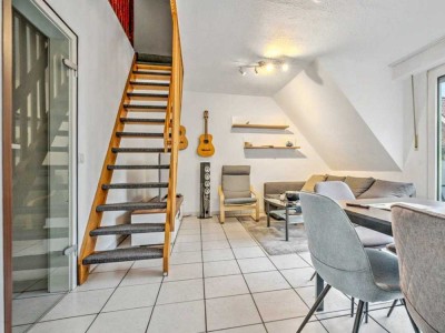 Moderne, lichtdurchflutete Maisonettewohnung mit Balkon und Carport in Rosendahl-Osterwick