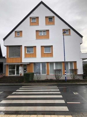 Top 4 Raum-Wohnung mit Garage im schönen Müllekoven mit Siebengebirgsblick