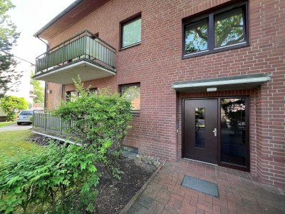 Renovierte 1-Zimmerwohnung mit Balkon & PKW-Stellplatz in Pinneberg