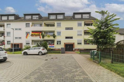 Schöne 4-Zi.-Maisonette-Whg. mit Balkon in familienfreundlicher Lage