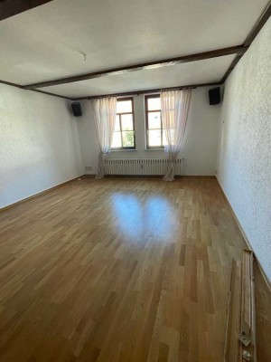 Große schöne Wohnung Innenstadt