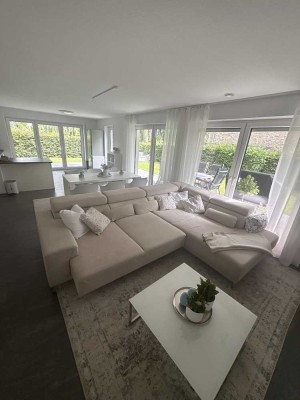 Erdgeschosswohnung mit Garten zu vermieten