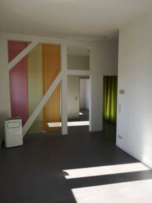 Schöne und helle 2-Zimmerwohnung im Zentrum von Karlsruhe