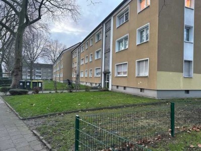 Gepflegte 3-Zimmer Wohnung in Duisburg-Rheinhausen / Erstbezug ab dem 01.05.2025!