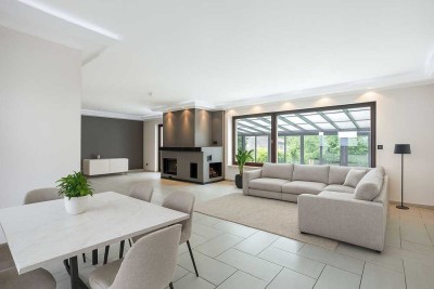 Ihr Traum vom Landleben: Freistehendes Einfamilienhaus mit Pool, Sauna und weitläufigem Garten