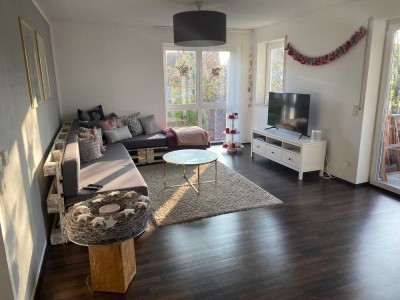 Neuwertige 3-Raum-Wohnung mit Balkon in Karlstein am Main