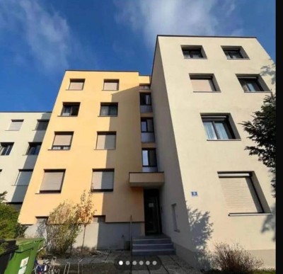 Schöne 2 Zimmer Wohnung sucht neuen Mieter