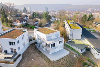 Moderne Erdgeschosswohnung mit großzügiger Terrasse und Ausblick auf das Wiesental