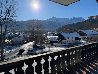 Lichtdurchflutete 3,5-Raum-Wohnung mit rundum Balkon in Garmisch-Partenkirchen