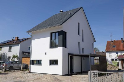Energiesparendes EFH in Top-Lage - Erstbezug
