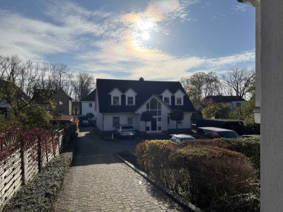 ++2-Raumwohnung mit Terrasse u. Pkw-Stellplatz++