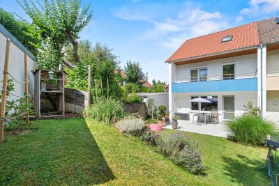 Modern und familienfreundlich – Reihenendhaus am Mittelberg!
