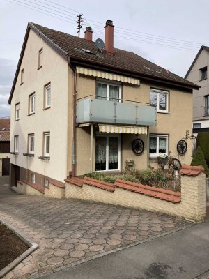 Freundliche 5-Zimmer-Wohnung mit Balkon in Sachsenheim