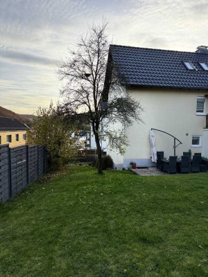 Geräumiges ein Familien Haus mit Garten in Gladenbach plus Einliegerwohnung