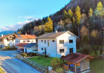 Modernes Passivhaus in ruhiger Lage