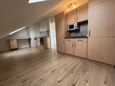 3-Zimmer-Dachgeschosswohnung mit schönem Weitblick