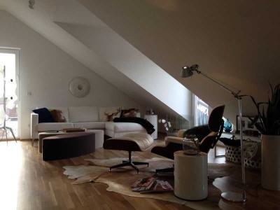 Moderne 2 Zimmer Dachgeschosswohnung