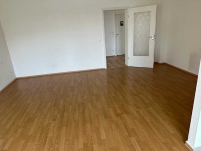 1.325,30€ (Warmmiete)
2 Zimmer Appartement in Tempelhof Berlin