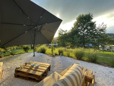 Repräsentative Villa mit 5 Zimmern und Carport in Ortenberg