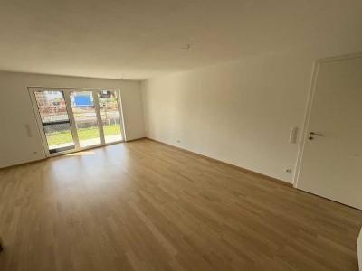 Moderne 1-Zimmer Wohnung mit Terrasse in Germering (ohne Makler)