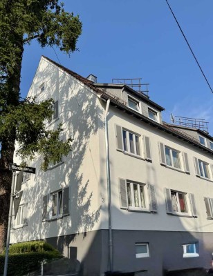 Attraktive 3-Zimmer-Wohnung mit Balkon und Einzelgarage in Stuttgart-Feuerbach