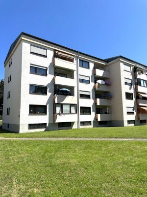 Großzügige 3-Zim.- Wohnung mit zwei gemütlichen Balkonen