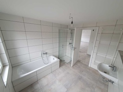 Schicke 2-Zimmer-Wohnung in Granschütz