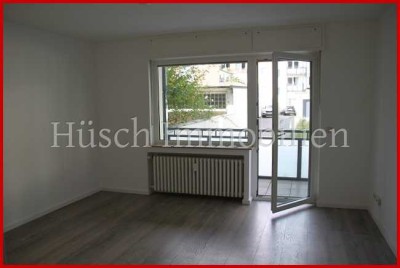 **Home sweet home**
36 QM Single-1-Raumwohnung mit kleinem  Küchenraum, Bad, Balkon in Rüttenscheid