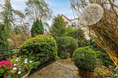 HEGERICH: Traumhafte Maisonette-Wohnung mit Garten, Terrasse und langfristigen Mietern