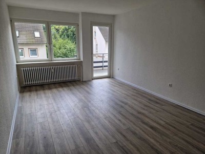 Gemütliche, frisch renovierte 3-Zimmer-Wohnung mit Balkon
