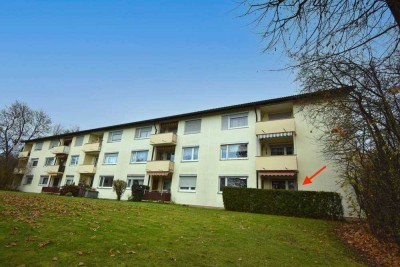 **Gepflegte 4,5-Zimmer-Erdgeschosswohnung mit Terrasse und Garage in Schönaich**