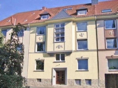 Nah Mittelallee mit eigenem Garten