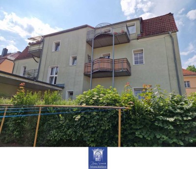 Gemütliche 2-Zimmerwohnung mit separater Küche und modernem Bodenbelag!