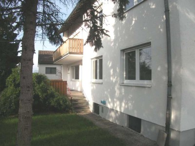 Geräumige 4 ZKB-Whg mit großer Terrasse/Garten in Diedorf