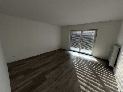 Attraktive 3-Zimmer Wohnung, frisch saniert, im 2. OG in Philippsburg