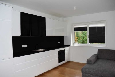 Helle 2-Zimmer Wohnung mit Balkon in Hamburg-Osdorf