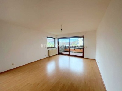 Charmante 2,5-Zimmer-Wohnung mit großer Terrasse und Tiefgarage – ruhig, gepflegt, bezugsbereit