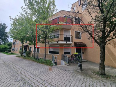 Erstbezug nach Sanierung mit Balkon: Geschmackvoll möblierte 1-Zimmer-Wohnung