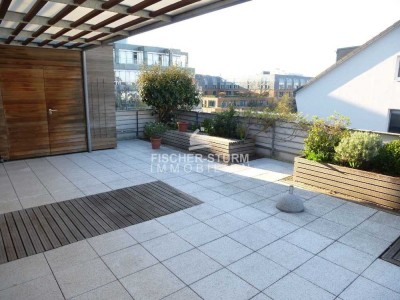 Düsseldorf-Lörick: Großzügiges Penthouse (5 Zimmer) mit Dachterrasse und Einba