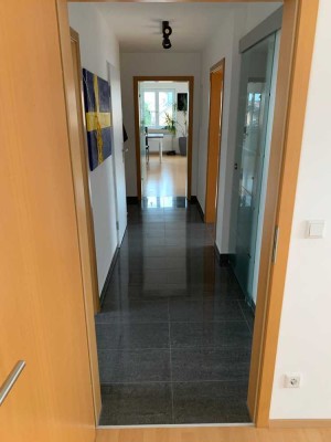 Geräumige 2,5 Zimmer-Wohnung in schöner Lage
