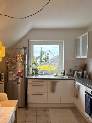 Helle 1-Zimmer Dachgeschosswohnung in Griesheim