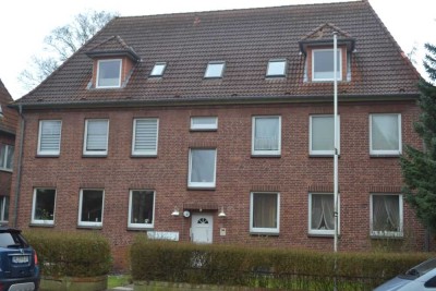 Gepfl. 3 Zimmer-Wohnung im 1. Obrgeschoss in der Nähe des WKK's in Heide, Kreis Dithmarschen