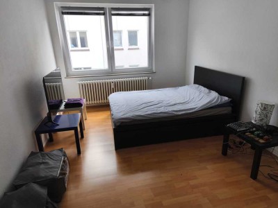600.0 € - 63.0 m² - 2.0 Zi.