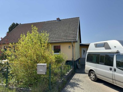 PROVISIONSFREI | EBERSWALDE RUFT: DHH mit 1.002qm Grundstück – Platz für Träume und Trampolin!