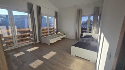 Freistehendes Mehrfamilienhaus mit 6 Wohneinheiten, Monteurunterkunft, Teilvermietung möglich