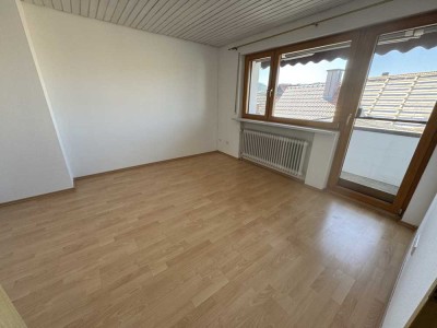 Lichtdurchflutete 2 Zimmer Wohnung mit Balkon in Oberkirch