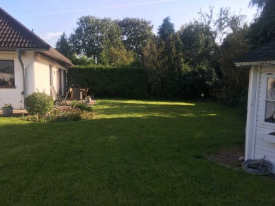 Gepflegtes 4-Zimmer-Haus mit Einbauküche und großem Grundstück in Beckeln